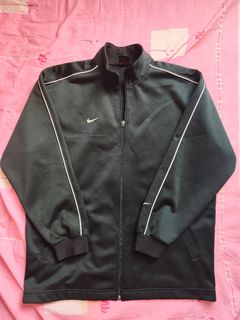 (Category: ) located in . Submitted by stargirlthrift (Listing ID 1466644607, Image 1). Description: .
