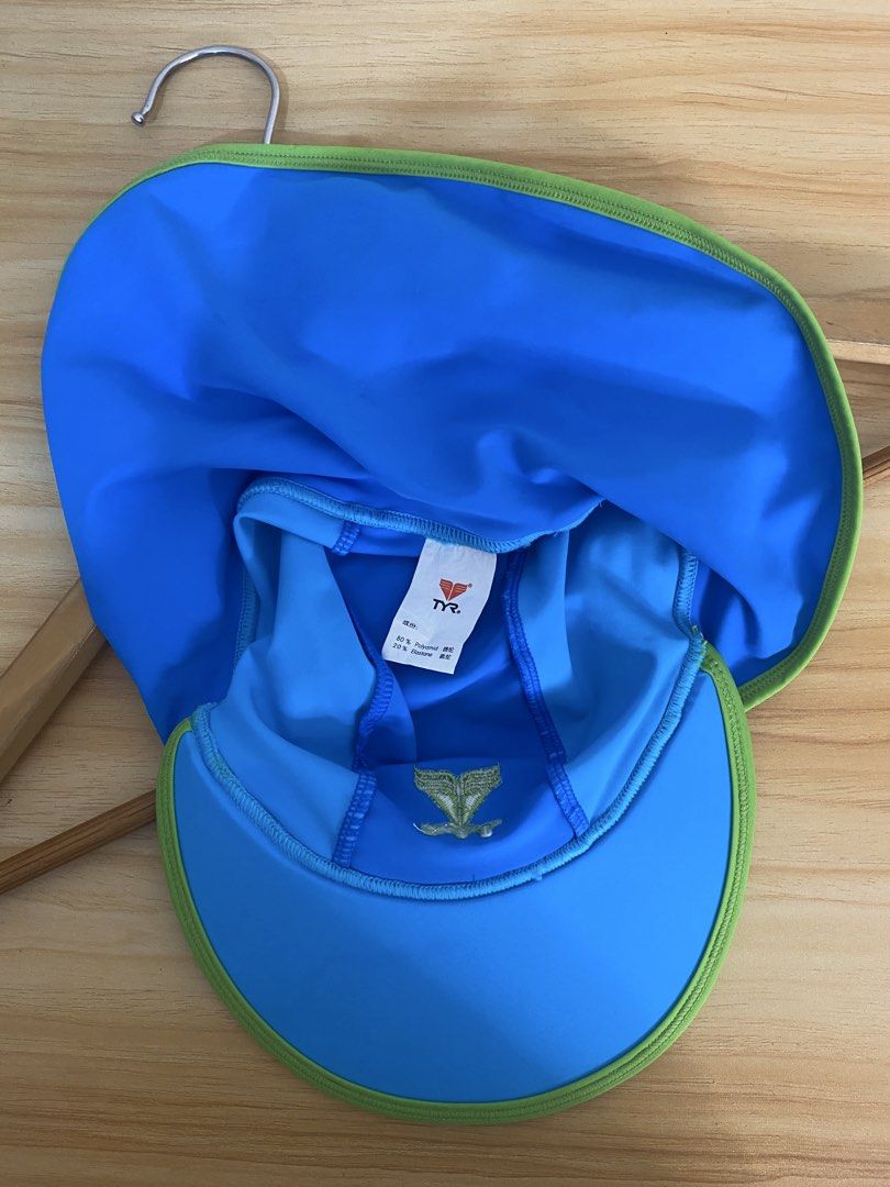 TYR swimwear hat 4-6y s8 (Category: Babies & Kids Fashion) located in Baguio. Submitted by buyforless_2600 (Listing ID 1466679264, Image 3). Description: .