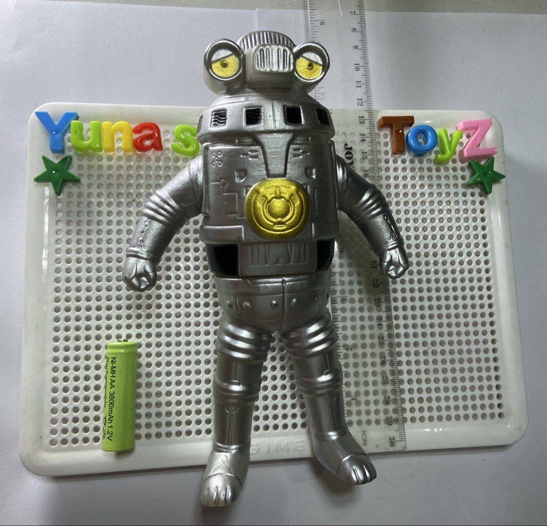 Ultraman Assorted (Category: Figurines & Statues) located in Maria Aurora. Submitted by zorotoyz (Listing ID 1466714438, Image 3). Description: Booteleg si sevenger Others bandai china authentic.
