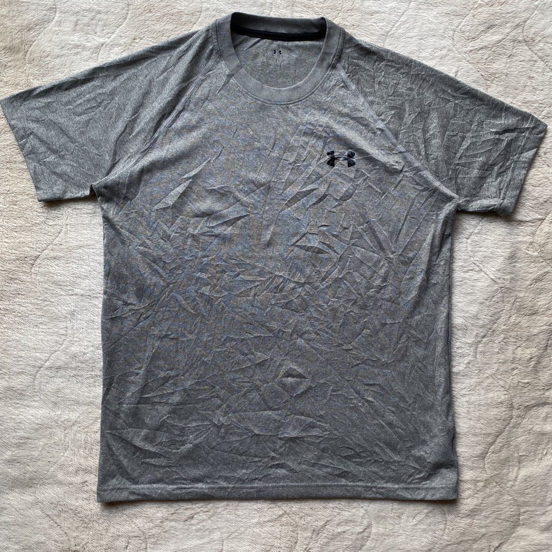 Under armour Gray Training Shirt (Category: Activewear) located in Davao. Submitted by bangers01 (Listing ID 1466709015, Image 1). Description: .