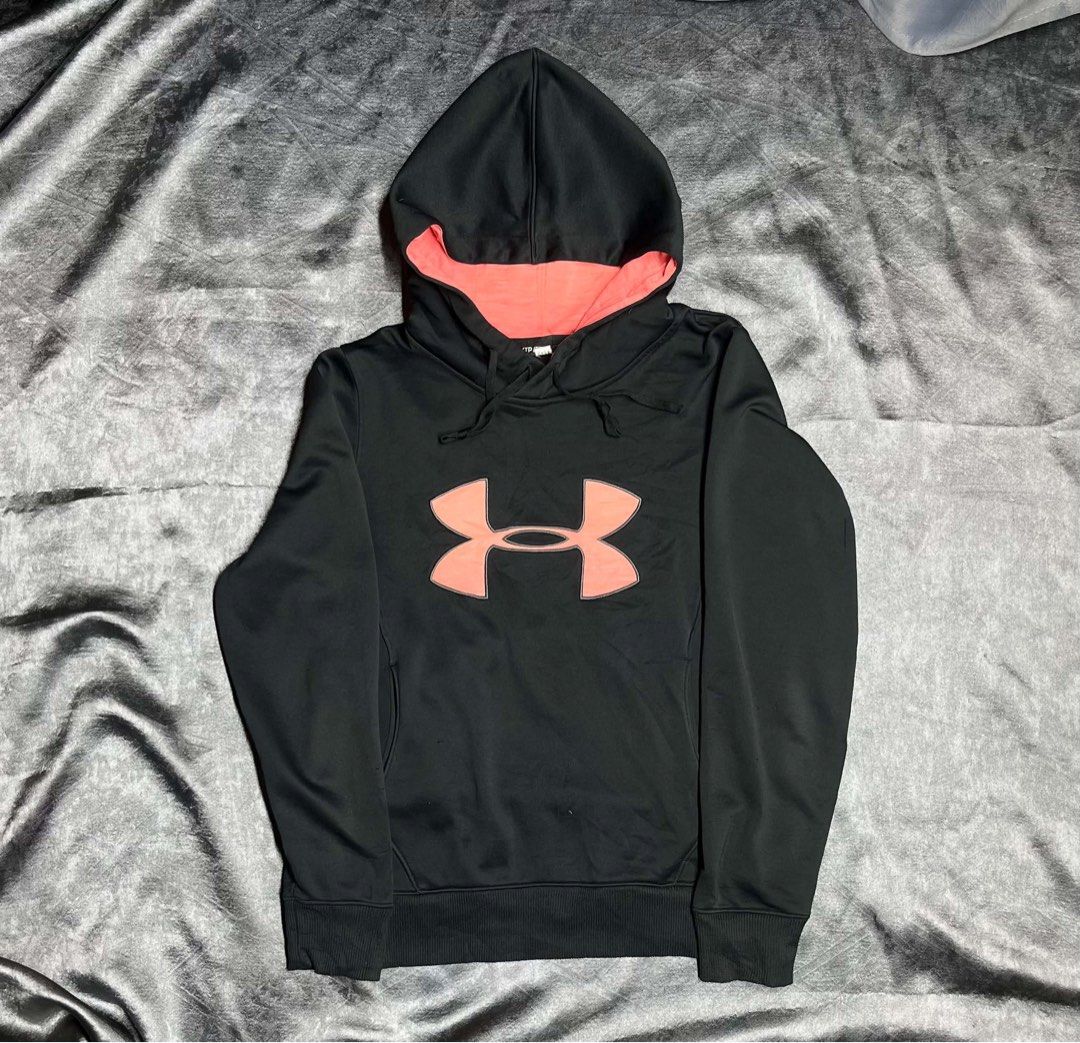 Under Armour Pink Black Hoodie (Category: Coats, Jackets and Outerwear) located in General Trias. Submitted by kevinthriftshop (Listing ID 1466689477, Image 1). Description: .