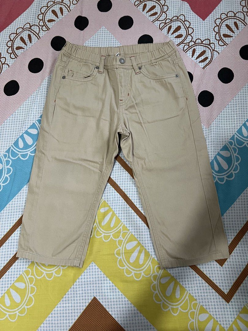 Uniqlo Kids Pants (Category: Babies & Kids Fashion) located in Caloocan City. Submitted by allotherthings26 (Listing ID 1466730541, Image 2). Description: - Bundle of 5 Uniqlo kids pants (Beige, Dark Blue, Green, Black, Grey) - Size 130: Fits height 125-135cm, waist 53-59cm - Comfortable stretch material with easy-on elastic waistbands - Equipped with functional pockets for everyday convenience - Ideal for school or casual wear and easy to mix an