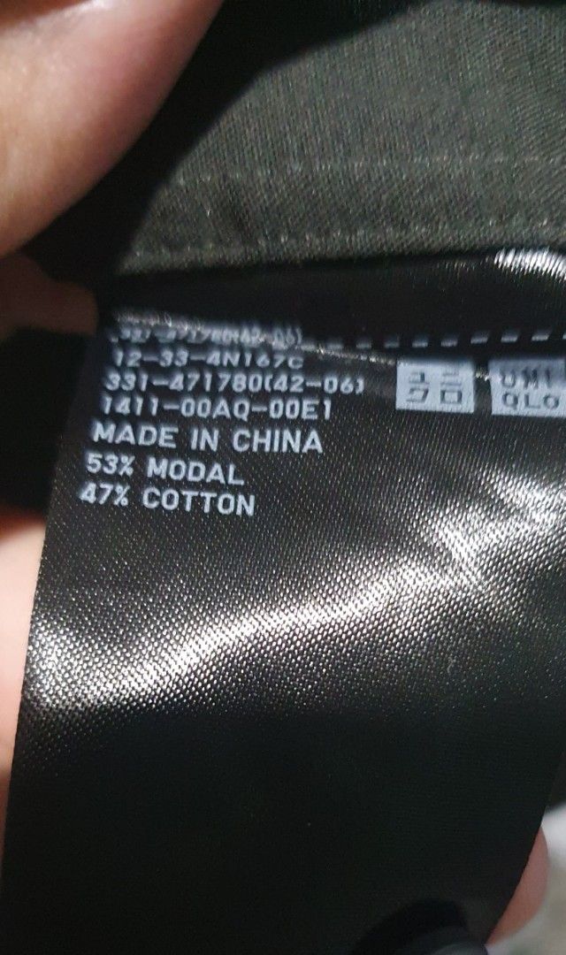 Uniqlo Modal Open Collar (Large) (Category: Hoodies) located in Cainta. Submitted by origeetostore (Listing ID 1466566607, Image 3). Description: - Brand: Uniqlo - Color: Dark Gray - Size: Large (L) - Style front button closure, chest pocket - Condition: Great for casual everyday wear and easy to style UNIQLO MODAL OPEN COLLAR Brand new without tag Color: Dark Gray Size: Large Orig Price: 1490 location: Greenland Community Church Cainta Rizal Buy