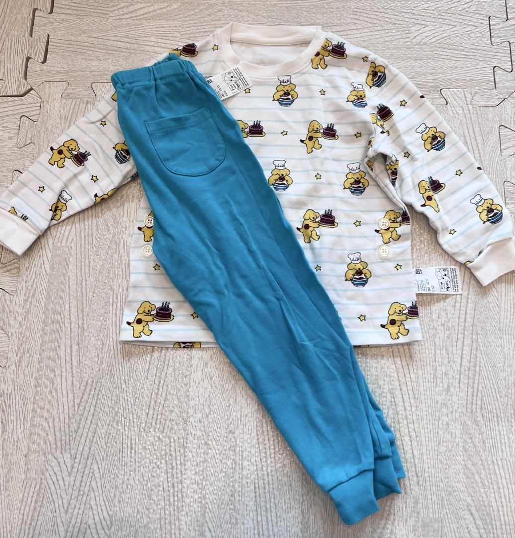 Uniqlo Pajama Set Size 100 (Category: Babies & Kids Fashion) located in Makati City. Submitted by nicole_7 (Listing ID 1466601205, Image 1). Description: .