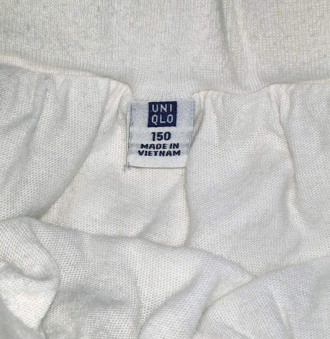 Uniqlo White Skirts Medium (Category: Skirts) located in Naga. Submitted by princessta62477 (Listing ID 1466704628, Image 3). Description: .
