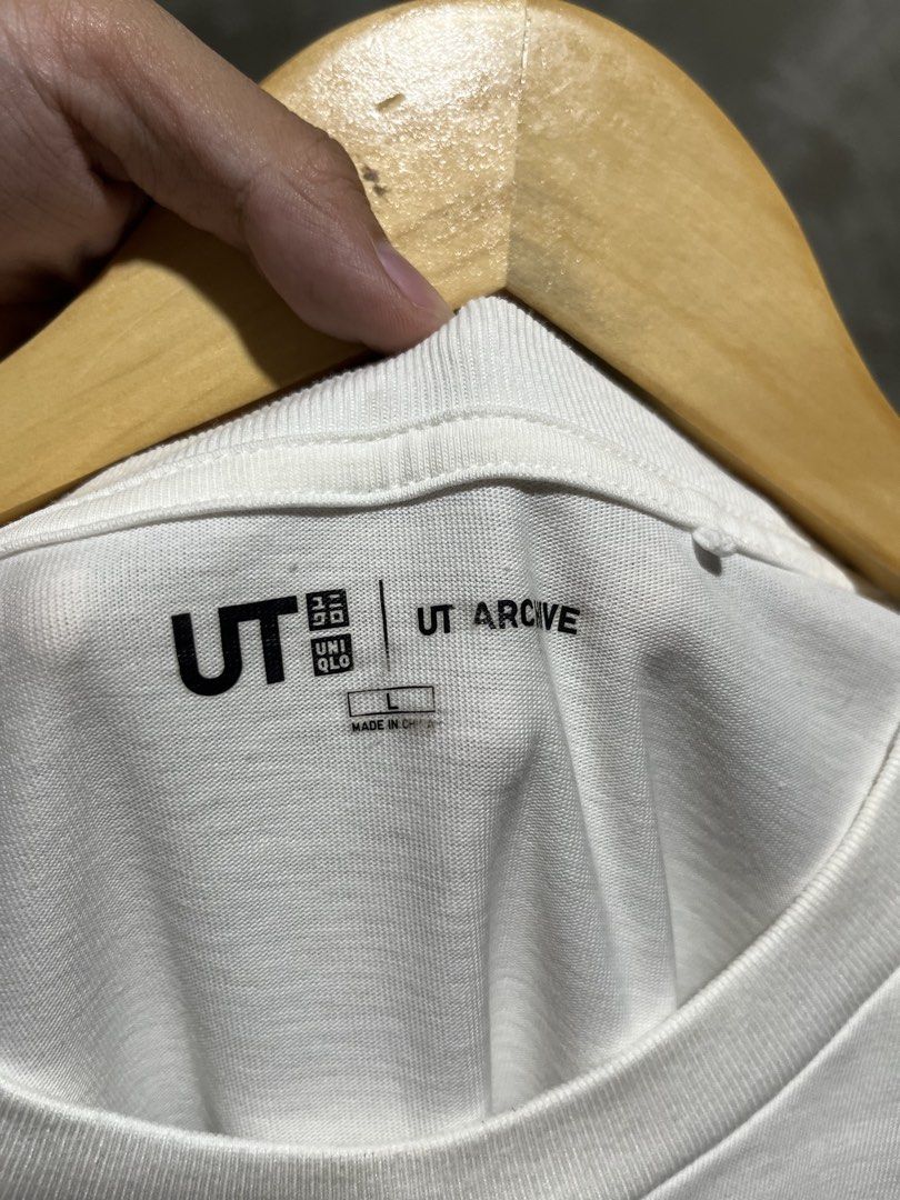 UNIQLO x KEITH HARRING (Category: Tshirts & Polo Shirts ) located in Davao. Submitted by rylthriftz12 (Listing ID 1466762302, Image 3). Description: NEED WASH.