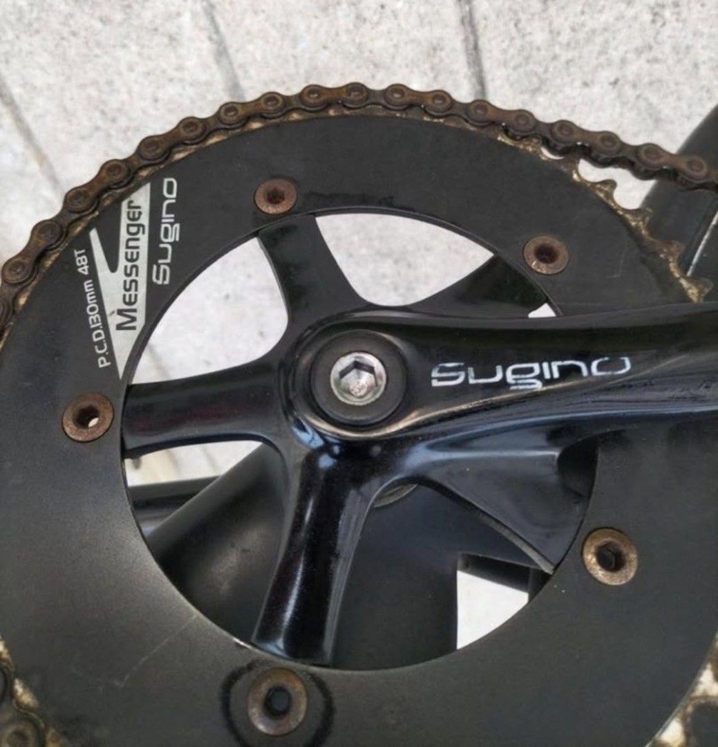 Unknown Singularity (Category: Bicycles) located in Singapore. Submitted by gurt1 (Listing ID 1466629662, Image 3). Description: CB PRICE (slight nego) WTT/WTS for 425$ ‼️ Fd my convi only 390$ ‼️ Sugino CS Uno riser bar Uno seatpost weapon stem 90mn 30mm legend front wheel Thickslick back wheel Brandless seatpost front brakes Frame have some scratches n paint chips headset missing bearing.