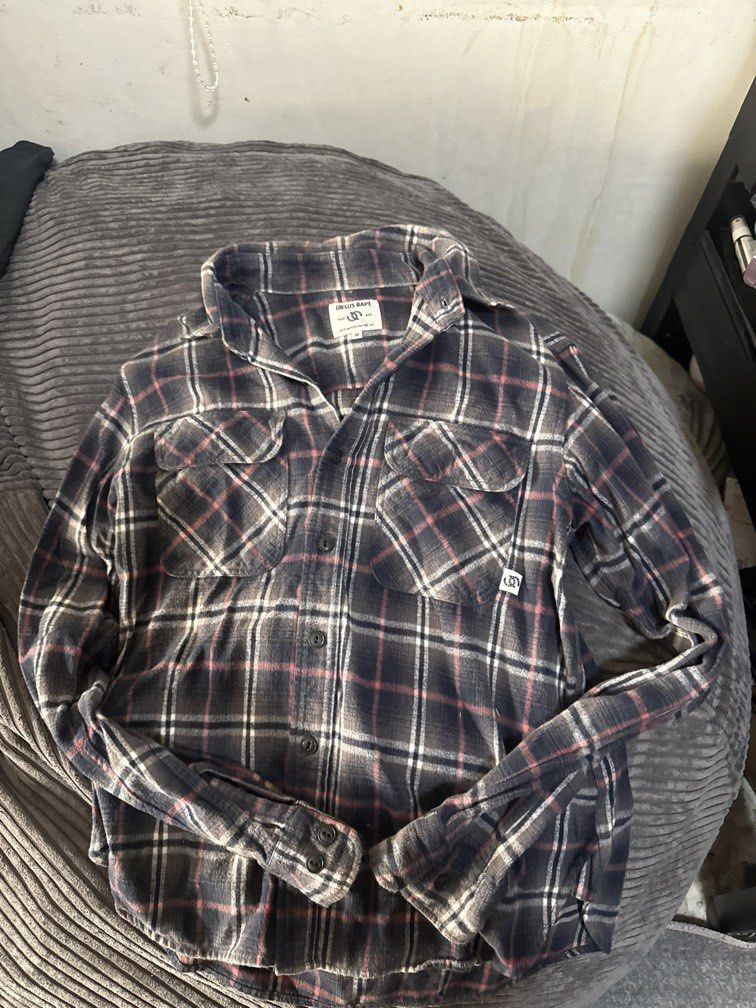 URSUS BAPE LONGSLEEVES (Category: Announcements) located in Angeles City. Submitted by migs_font29 (Listing ID 1466771502, Image 1). Description: .
