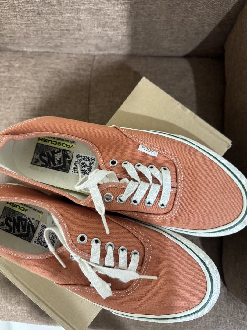 Vans Authentic VR3 Twill Sun Baked Size US 9 (Category: Sneakers) located in Pasay City. Submitted by tootimetootime10 (Listing ID 1466672790, Image 2). Description: - Brand: Vans Authentic VR3 - Colorway: Twill Sun Baked - Size: Men's US 9 / Women's US 10.5 / UK 8 / EUR 42 / 27 cm - Features: Sustainable canvas upper, comfortable bio-based VR3Cush footbed, and classic waffle outsole - Mode of Payment: GCash, Bank Transfer, or COD via Carousell -