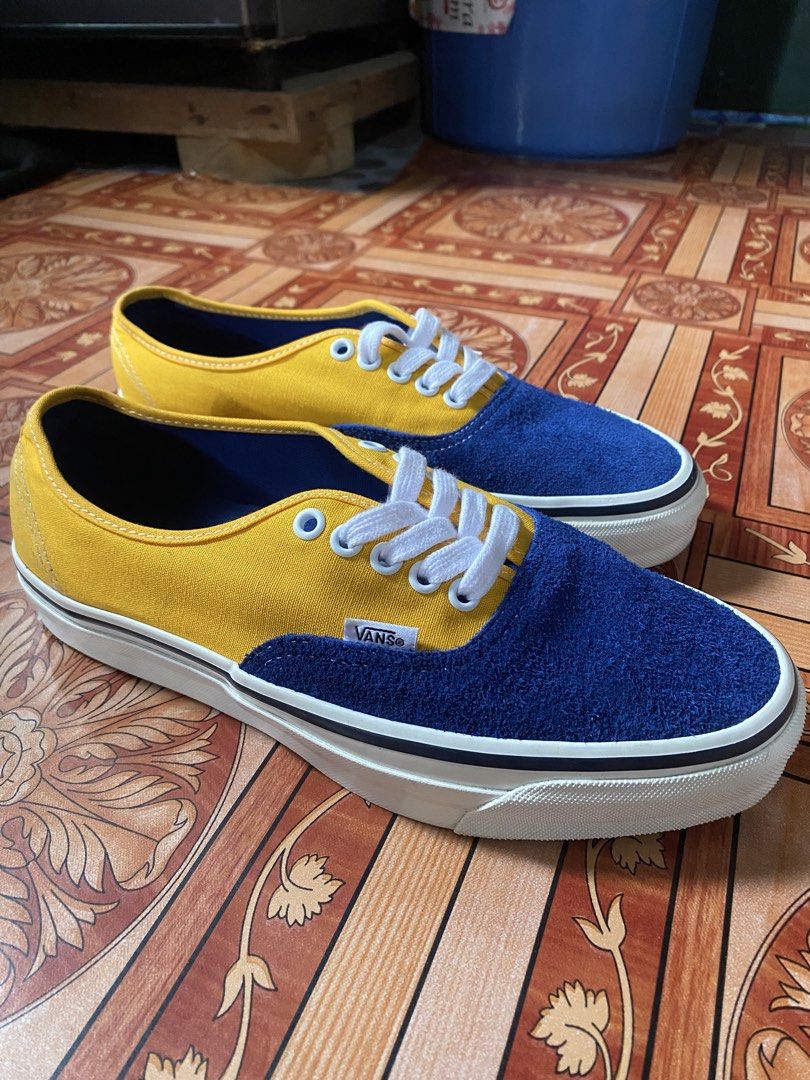 Vans Premium Authentic 44 (Suede/Canvas) Yellow/Blue (Category: Sneakers) located in Minglanilla. Submitted by b.a.thefinds (Listing ID 1466573144, Image 1). Description: Vans Premium Authentic 44 (Suede/Canvas) Yellow/Blue - excellent condition - good as brand new - C.R./CONDITION 10/10 - 💯 authentic Size: 8.5 US Men / 10.0 US Women / 41.0 EUR / 26.5 CM/ 7.5 UK 💰Php + SF 💰 PM for sure buyer and for more details📥 UNLI VOUCH AND VIDEO CALL FOR