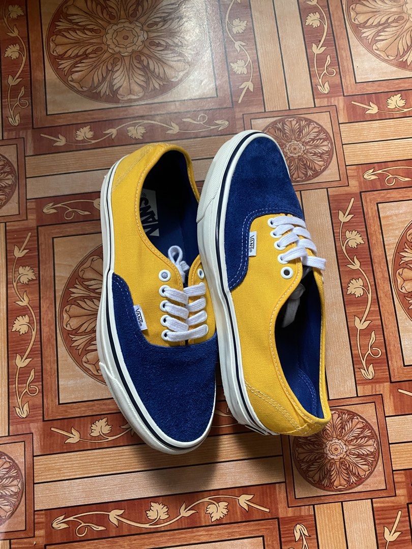 Vans Premium Authentic 44 (Suede/Canvas) Yellow/Blue (Category: Sneakers) located in Minglanilla. Submitted by b.a.thefinds (Listing ID 1466573144, Image 2). Description: Vans Premium Authentic 44 (Suede/Canvas) Yellow/Blue - excellent condition - good as brand new - C.R./CONDITION 10/10 - 💯 authentic Size: 8.5 US Men / 10.0 US Women / 41.0 EUR / 26.5 CM/ 7.5 UK 💰Php + SF 💰 PM for sure buyer and for more details📥 UNLI VOUCH AND VIDEO CALL FOR