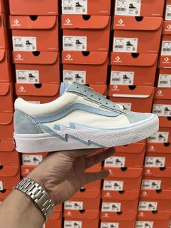 （分類：）位於 。 由 bluebubblebubble000 提交（商品編號 1466660930，圖片 1）。簡介： 。