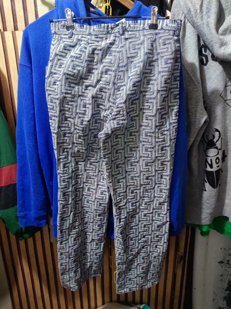 Versace Jeans (Category: Luxury Apparel) located in Cebu City. Submitted by negotiableprice22 (Listing ID 1466768267, Image 3). Description: Versace Jeans Pants Dimes Waistline 26-27 inch Length 35 inch Hem 7.5 inch still in good condition available pa.