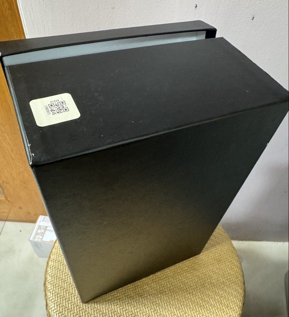 Versace Sandals Box (Category: Luxury Accessories) located in Paranaque City. Submitted by joyjoygeneral.merchandise (Listing ID 1466598388, Image 3). Description: Versace Original Box – For Sandals Original black Versace packaging with the classic Medusa logo and Versace branding. The box is pre-loved and shows some light scratches/handling marks, but the branding and overall structure are intact. Suitable for storing or packaging Versace sandal