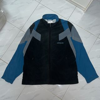 (Category: ) located in . Submitted by fetengggg (Listing ID 1466596270, Image 1). Description: .