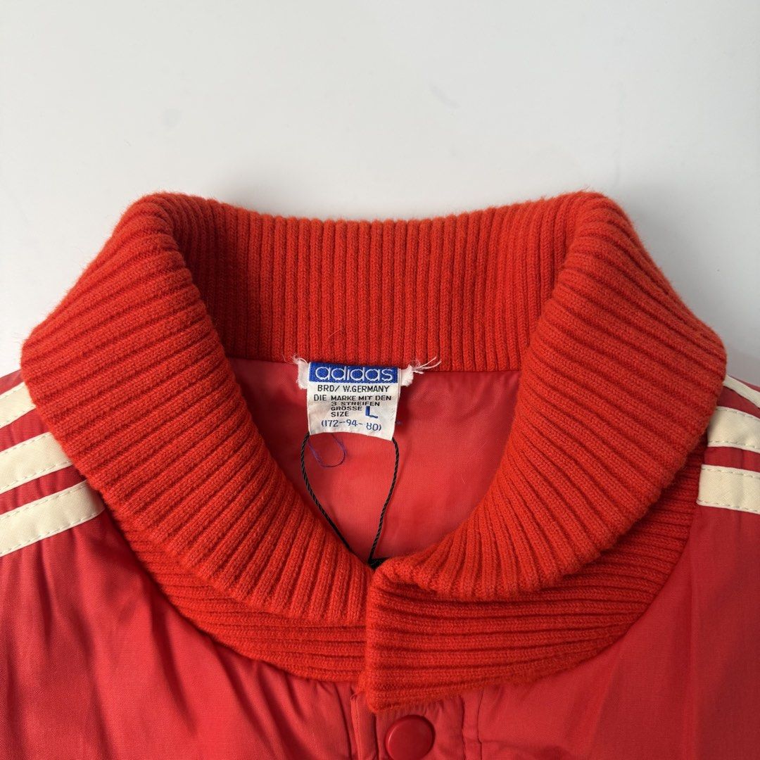 Vintage Adidas Jacket (Category: Coats, Jackets and Outerwear) located in Quezon City. Submitted by beastmnl (Listing ID 1466664725, Image 2). Description: Dimension 21 width 24 length Can convert to vest .