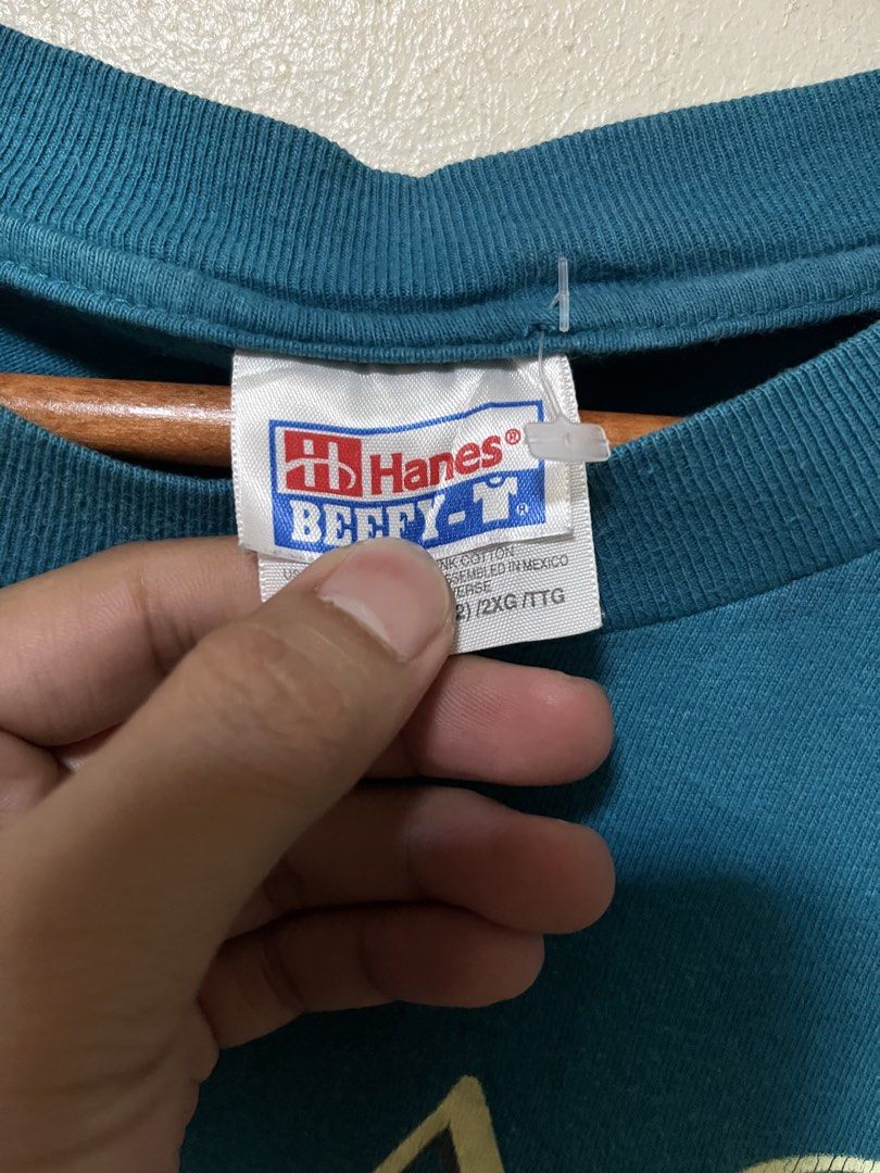 Vintage ANIMAL SHIRT (Category: Tshirts & Polo Shirts ) located in Manila. Submitted by jils.vtg (Listing ID 1466677618, Image 3). Description: Hanes Beefy Tag 24x30 No flaws.