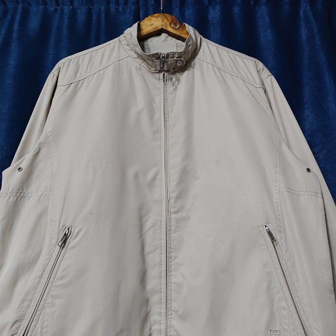 VINTAGE GIVENCHY PARIS HARRINGTON (Category: Coats, Jackets and Outerwear) located in Makati City. Submitted by upcycled.closeth (Listing ID 1466621466, Image 3). Description: - Authentic Vintage givenchy Paris product - Cream or Beige / long sleeve harrington - Size: Large (men's) - Like new - Authentic - flaws: no flaws - Excellent condition - Need wash, fresh from bale - Features design of vintage Givenchy Paris with embroidery logo in the poc