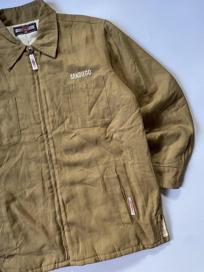Vintage Gordon & Smith Hemp Linen Work Jacket (Category: Coats, Jackets and Outerwear) located in Baguio. Submitted by the_gunstore (Listing ID 1466677852, Image 2). Description: Size tagged: L Issue: Stains, Pin Hole Width:24 Length:29.5 Shoulder:19.5 Sleeve:24.