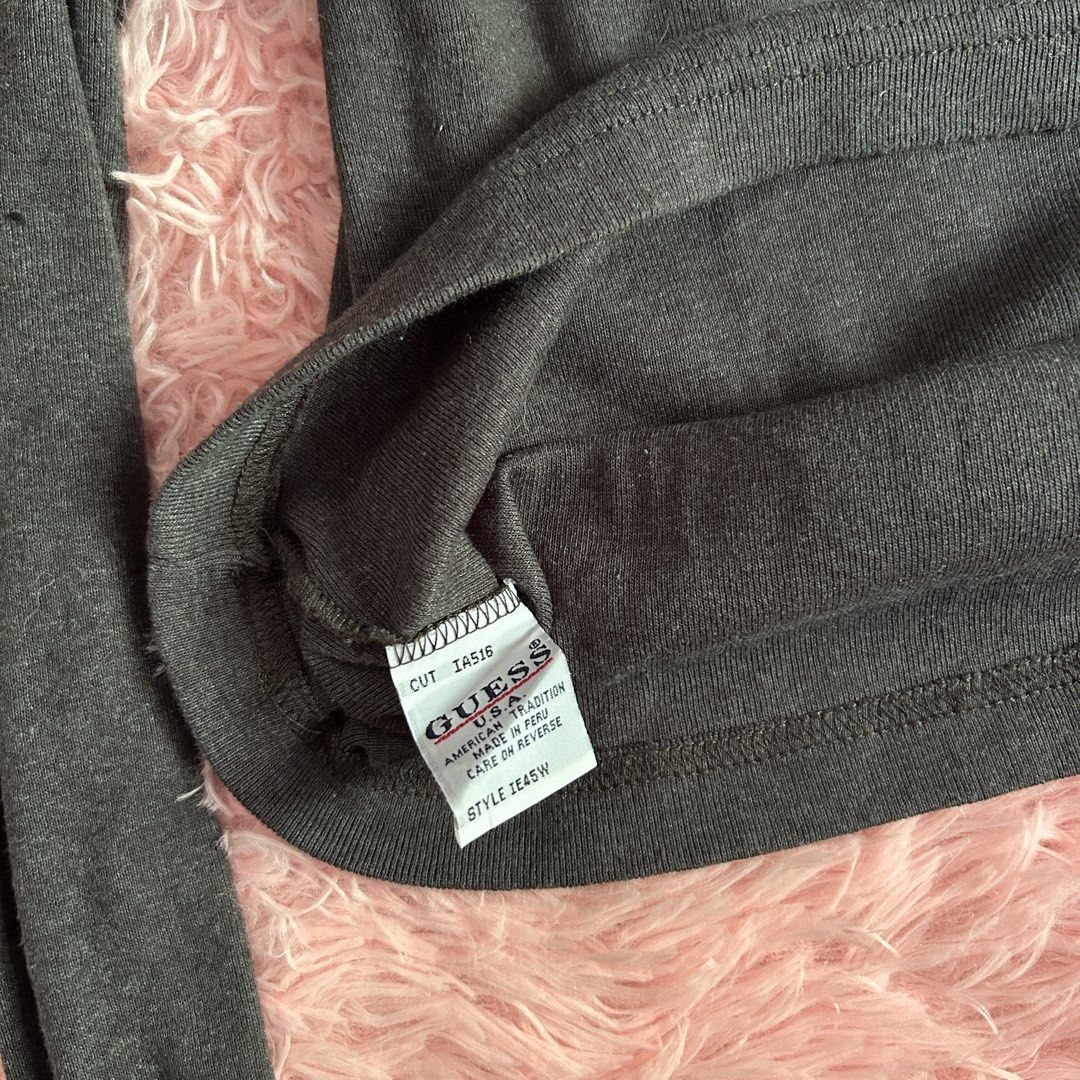 vintage GUESS top| elena gilbert core y2k (Category: Others Tops) located in Liloan. Submitted by fairymary.ph (Listing ID 1466712190, Image 3). Description: READ BIO BEFORE READING✨ XL on tag best fit medium-large no issue—pristine condition .