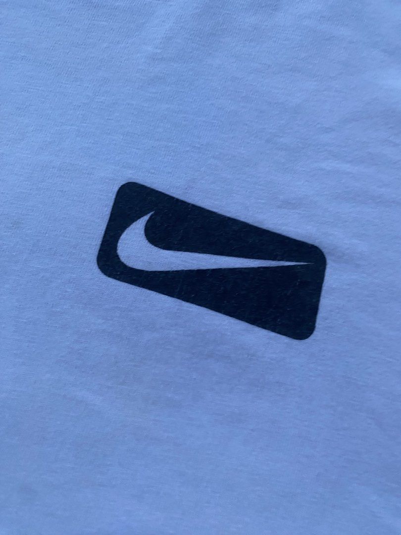 Vintage Nike longsleeve (Category: Tshirts & Polo Shirts ) located in Taguig. Submitted by offther4ck (Listing ID 1466668191, Image 3). Description: - Issue: need wash ( yellowing and pinhole ) - Size XL on tag - width: 25 inches - Length: 31 inches .