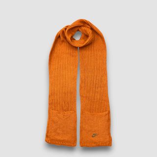 (Category: ) located in . Submitted by prelovered_closets (Listing ID 1466662661, Image 1). Description: .
