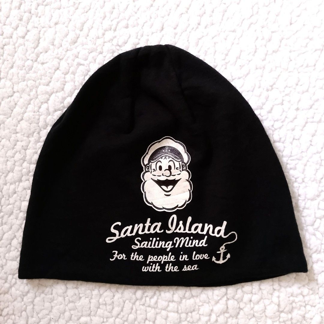 Vintage Original Captain Santa Beanie Hat (Category: Caps & Hats) located in Tuguegarao City. Submitted by thriftedtreasures101.1 (Listing ID 1466639681, Image 1). Description: Nostalgic 1980s - 1990s retro Japanese streetwear. The brand is famous for its marine-themed casual wear and iconic bearded sailor mascot. The hat prominently displays its signature slogans: "Santa Island - Sailing Mind" and "For the people in love with the sea." Made in J
