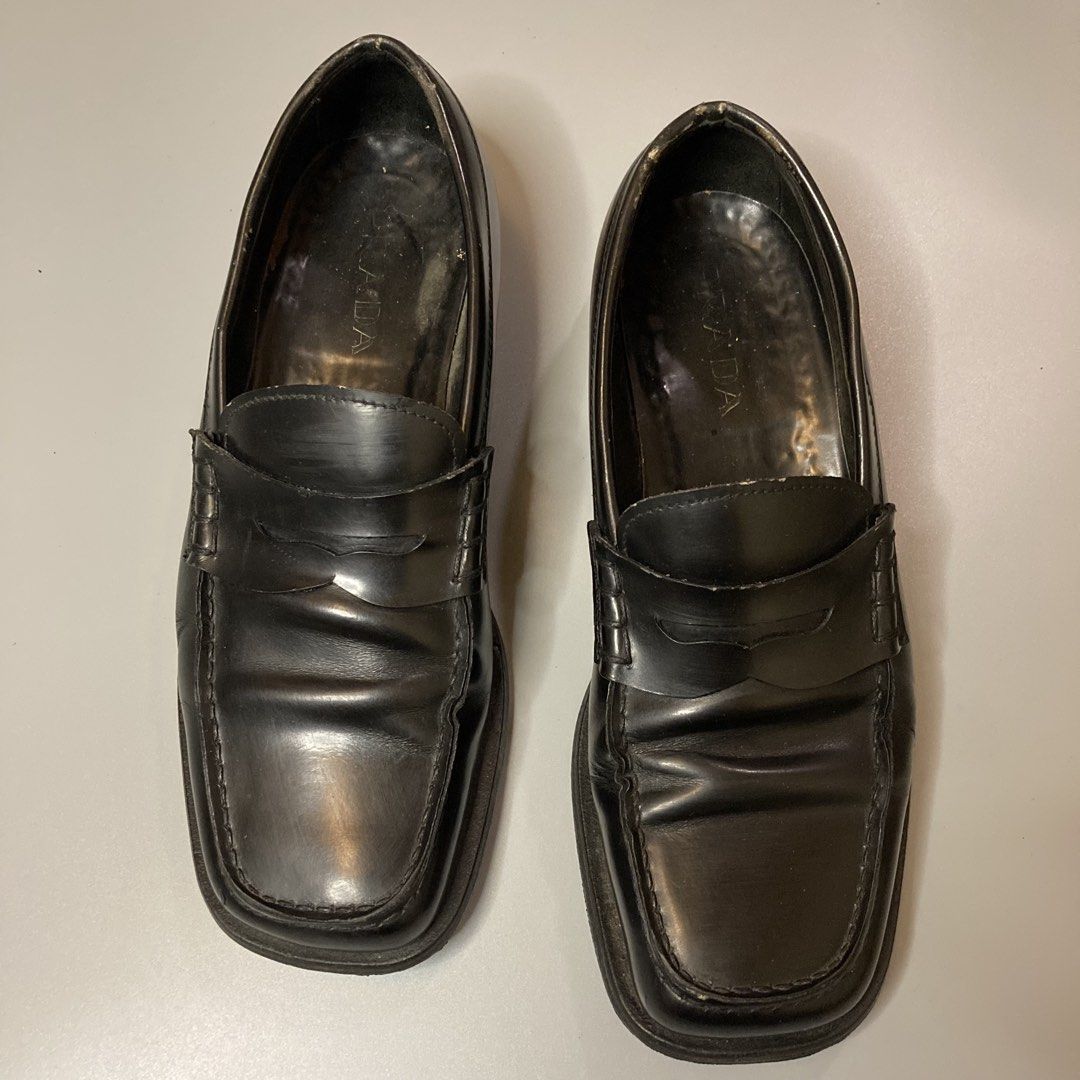 Vintage Prada Square Toe Penny Loafers (Category: Sneakers & Footwear) located in Malaybalay. Submitted by spl3ndd_artifacts (Listing ID 1466773453, Image 1). Description: Size 7 on tag but can fit 8US.