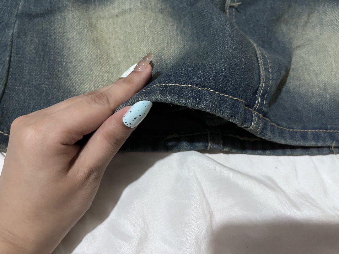 Vintage Premium Skort (Category: Skirts) located in Subic. Submitted by cyrelll (Listing ID 1466644805, Image 3). Description: SIZE: 24-26 inches - good quality super thick fabric - with safety shorts.