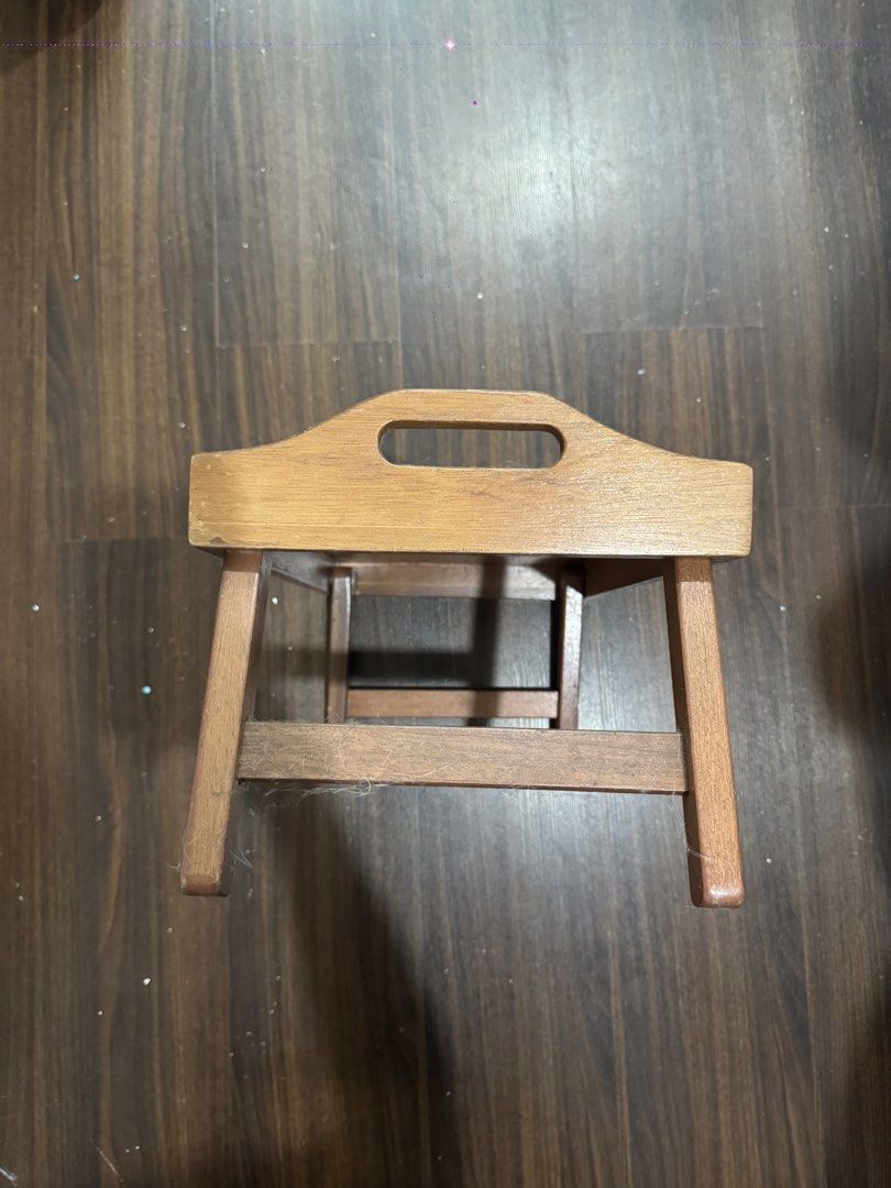 Vintage Small Wooden Table (Category: Tables & Sets) located in San Juan City. Submitted by teamalphatrading (Listing ID 1466580968, Image 2). Description: Vintage small wooden table for sale. Used but not abused RFS: Decluttering .