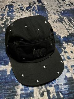 (Category: ) located in . Submitted by thrift_attack (Listing ID 1466764738, Image 1). Description: .
