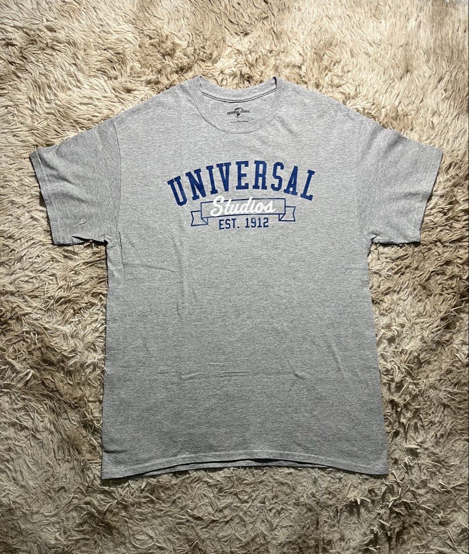 Vintage Y2k Universal Studios Graphic Tee Shirt (Category: Tshirts & Polo Shirts ) located in Siquijor. Submitted by dcfinds (Listing ID 1466694605, Image 1). Description: Vintage Y2k Universal Studios Graphic Tee Shirt Like new Condition 10/10 Color rate 30.5x21 349💸.