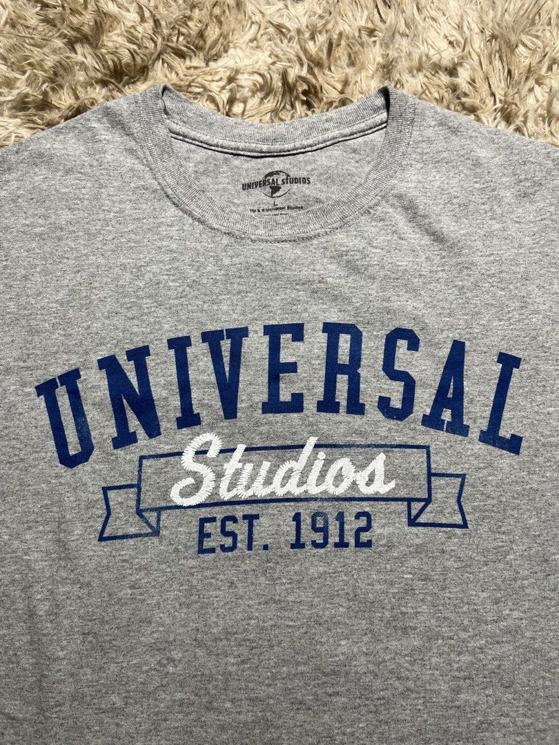 Vintage Y2k Universal Studios Graphic Tee Shirt (Category: Tshirts & Polo Shirts ) located in Siquijor. Submitted by dcfinds (Listing ID 1466694605, Image 2). Description: Vintage Y2k Universal Studios Graphic Tee Shirt Like new Condition 10/10 Color rate 30.5x21 349💸.
