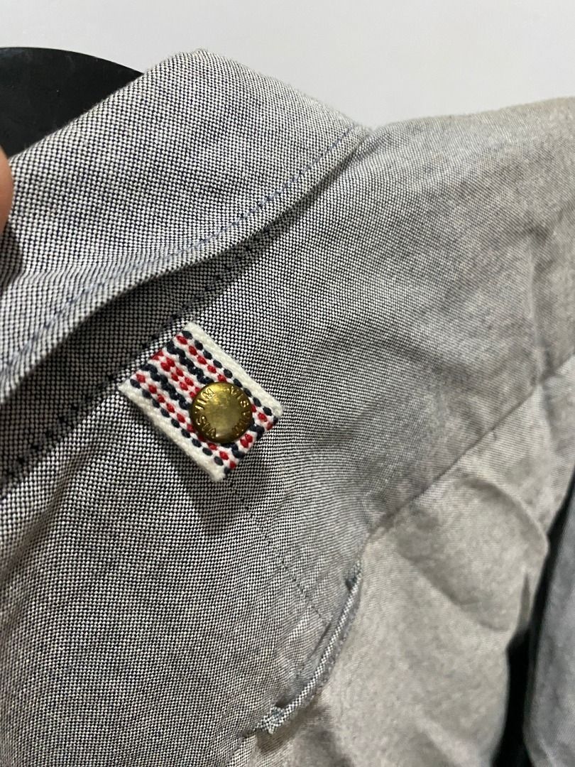 Visvim Japan Albacore BD Shirt S (Category: Formal Shirts) located in Antipolo. Submitted by bentakahitanoano (Listing ID 1466748213, Image 3). Description: Visvim is a Japanese luxury streetwear brand founded in 2000 by Hiroki Nakamura in Ura-Harajuku, Tokyo. Highly revered in the fashion world, the brand is celebrated for its "future vintage" philosophy, which seamlessly fuses traditional global craftsmanship, indigenous footwear styles, and ru