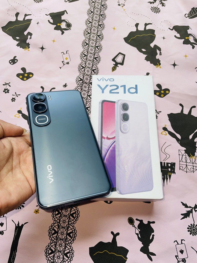 VIVO Y21D (Category: Vivo) located in Cagayan de Oro. Submitted by soft_thrift (Listing ID 1466645161, Image 3). Description: 🔥 VIVO Y21d — 4GB RAM + 128GB ROM 🔥 ₱5,100💸💸 📱 Vivo Y21d 💾 4GB RAM + 4GB Extended RAM 💽 128GB Storage ⚡ Octa-Core Processor 🤖 Android 15 / Funtouch OS 15 🔋 6500mAh Battery ⚡ 44W Fast Charging 💦 IP68 & IP69 Water & Dust Resistance 🔊 Dual Stereo Speakers 📸 Dual Rear Camera ✨ Clean & smooth condition 📦 With Box.