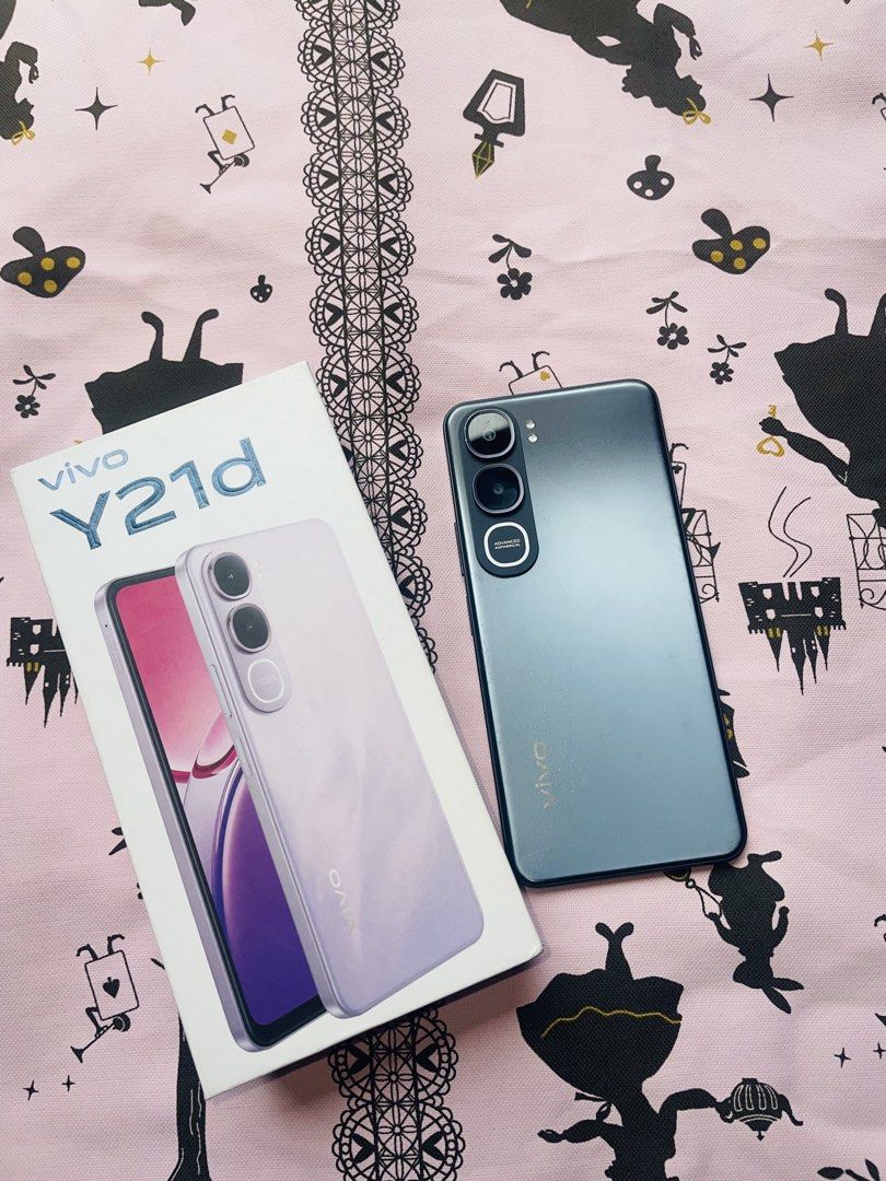 VIVO Y21D (Category: Vivo) located in Cagayan de Oro. Submitted by soft_thrift (Listing ID 1466645161, Image 2). Description: 🔥 VIVO Y21d — 4GB RAM + 128GB ROM 🔥 ₱5,100💸💸 📱 Vivo Y21d 💾 4GB RAM + 4GB Extended RAM 💽 128GB Storage ⚡ Octa-Core Processor 🤖 Android 15 / Funtouch OS 15 🔋 6500mAh Battery ⚡ 44W Fast Charging 💦 IP68 & IP69 Water & Dust Resistance 🔊 Dual Stereo Speakers 📸 Dual Rear Camera ✨ Clean & smooth condition 📦 With Box.