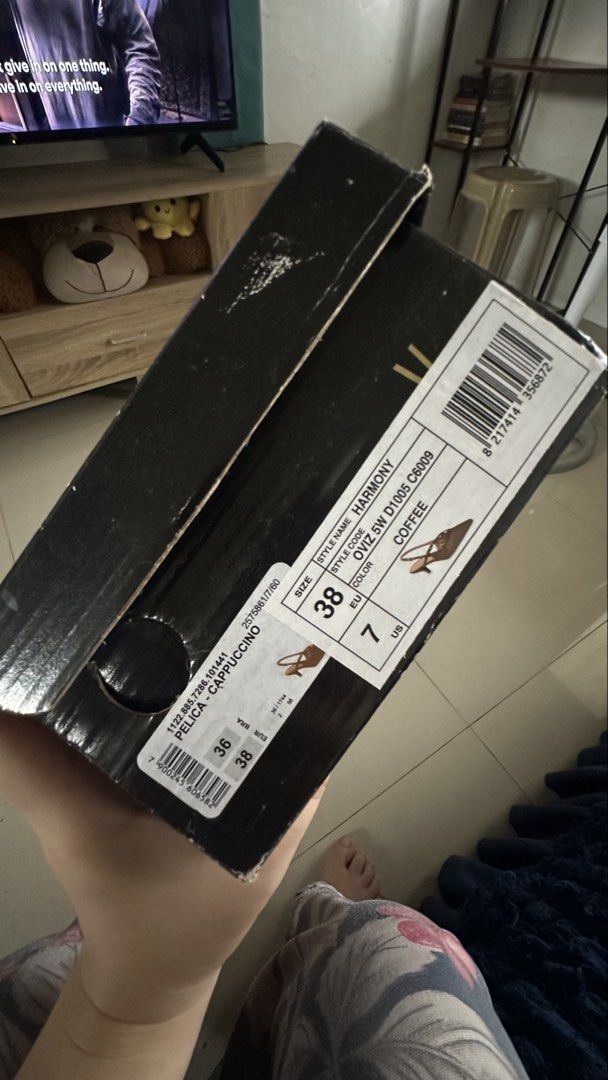 VIZZANO Low heel shoes/sandal (Category: Heels) located in Bulacan. Submitted by clever.chichi28 (Listing ID 1466589620, Image 1). Description: VIZZANO Women’s Harmony Low Heel Shoes Size: EU: 38 | US:7 Color: Coffee 700 Original price: ₱1,500 Slightly negotiable 📌 Condition: Used once only • Worn once for my defense • No longer being used, so selling 📍 Location: Santa Maria, Bulacan 📦 Shipping fee: Shouldered by buyer.