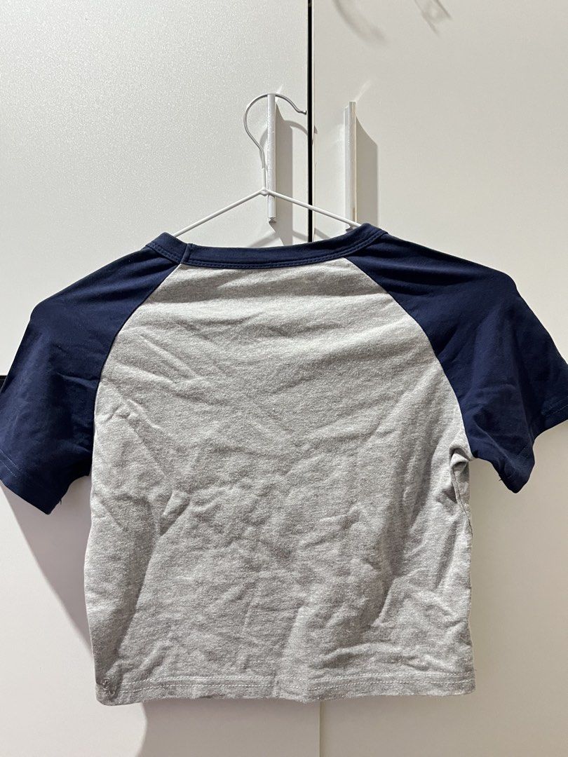 Weania Rangler Tee (Category: Shirts) located in Makati City. Submitted by _calrr17 (Listing ID 1466613989, Image 2). Description: used once .
