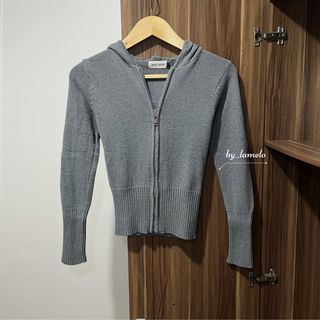 (Kategori: ) berada di . Dikirim oleh by_lamelo (ID iklan 1464459910, Gambar 1). Deskripsi: .