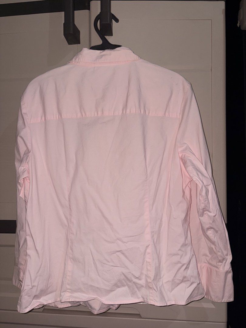 62. Westbound Light Pink Button-Down Long Sleeve Blouse (Size L / Cotton Stretch) (Category: Longsleeves) located in Manila. Submitted by athenabrave (Listing ID 1466741743, Image 2). Description: ✨ Preloved Westbound Cotton Stretch Button-Down Blouse ✨ Perfect for office wear, corporate chic styling, or casual smart casual days! • Brand: Westbound (US Department Store Brand) • Size: US Large (L) • Color: Light Pastel Pink / Baby Pink • Material: