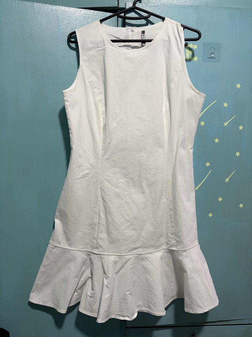 White Dress (Category: Dresses) located in Taguig. Submitted by jazbee19 (Listing ID 1466717052, Image 1). Description: Bought at SM for ₱2,099, selling for ₱1,500 only. 😊 Casual For civil wedding.