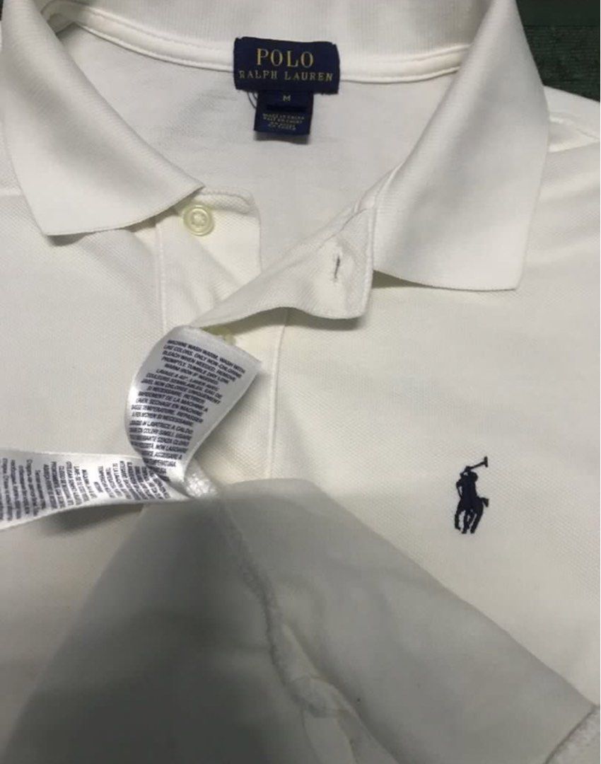 White Ralph Lauren Polo Free Shipp (Category: Tshirts & Polo Shirts ) located in Pasig City. Submitted by spidegoey (Listing ID 1466768571, Image 3). Description: Ralph Lauren White Polo Perfect for your old money fits —8/10 Cond —8/10 Color Rate Dimes —L 25.5 Back 27.5 —W 15.5 .