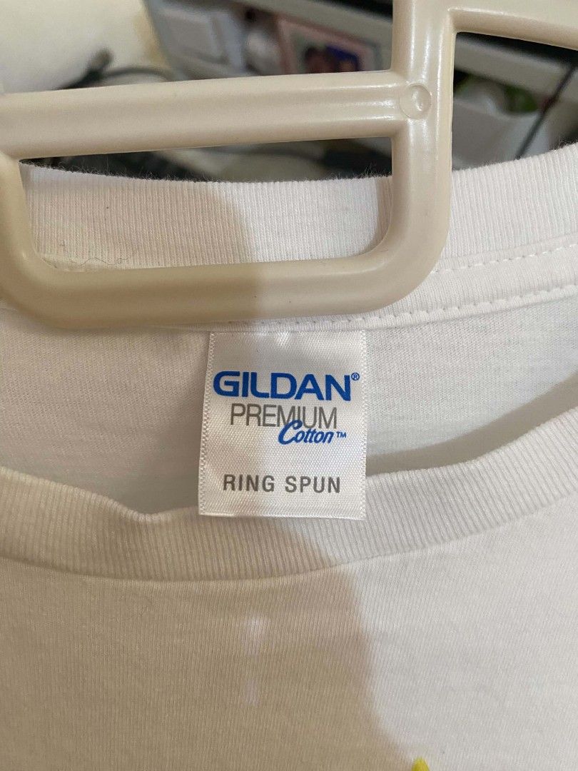 White tee with sunflower medium (Category: Shirts) located in Mabalacat. Submitted by fromdarchive (Listing ID 1466770653, Image 3). Description: ✨ Washed & Ready to Wear 💰 Firm Price 📸 Actual Item Posted 📦 Ready to Ship 📏 Size/Measurements Available Condition: Excellent Size: Medium 📩 Message me: Name: Address: Contact Number: Please make an offer only if you’re sure to purchase..