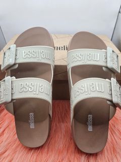 (Category: ) located in . Submitted by eshoppersmart (Listing ID 1466626226, Image 1). Description: .