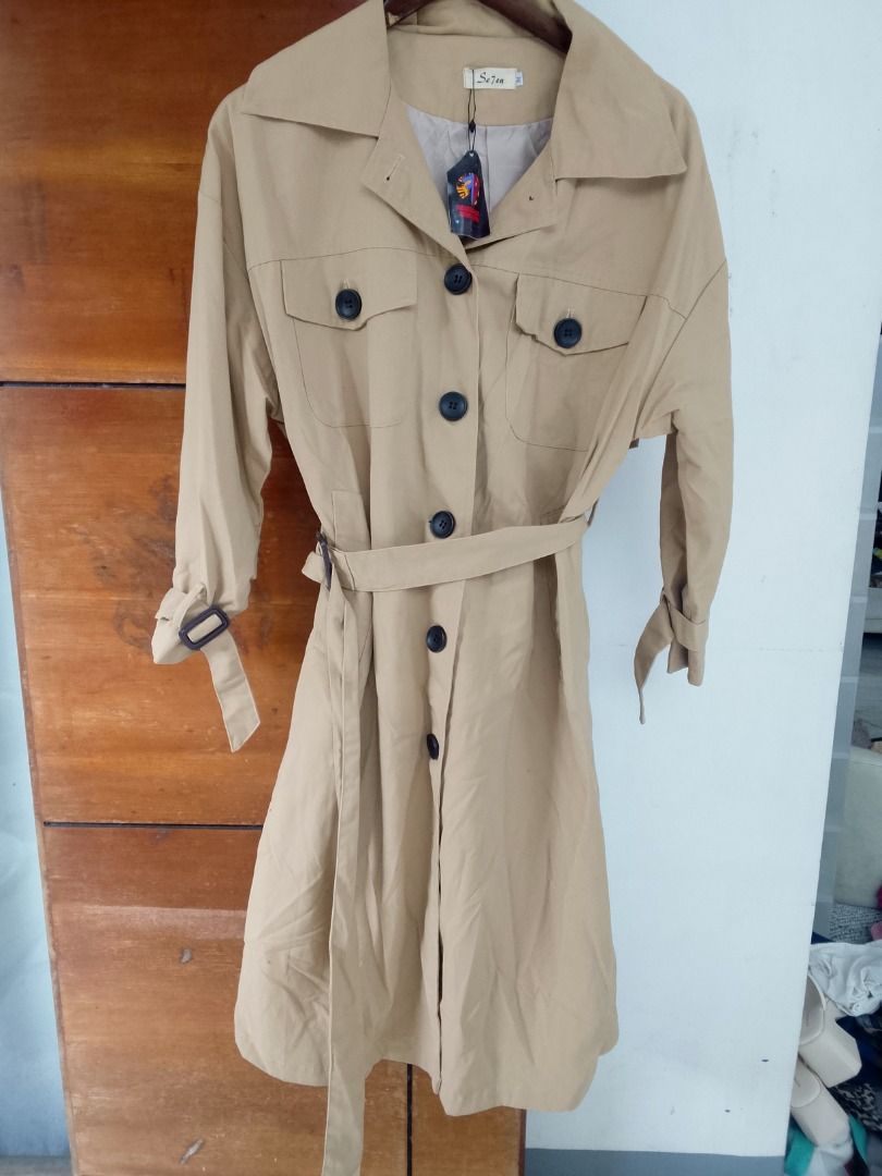 Women's Trench coat (Category: Coats, Jackets and Outerwear) located in Quezon City. Submitted by kema2191 (Listing ID 1466595688, Image 3). Description: .