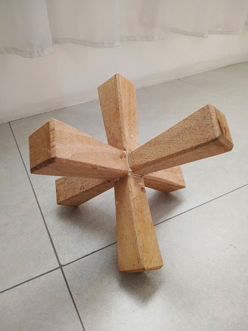 Wooden Decor (Category: Other Home Decor) located in Quezon City. Submitted by pile.of.stuff (Listing ID 1466579755, Image 1). Description: Natural Wood Decor Dimensions: 9.5".