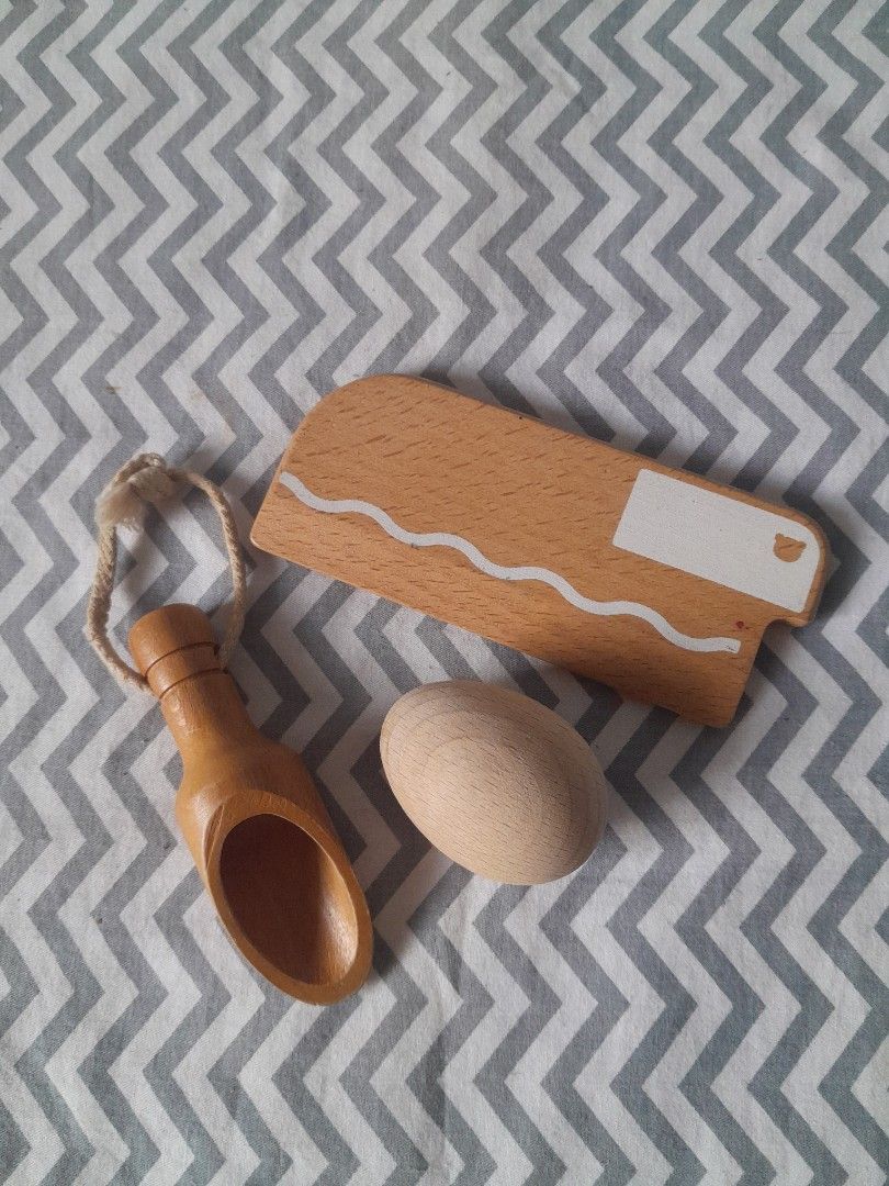 Wooden Egg, Scooper and Knife (Category: Interactive Toys) located in Pasig City. Submitted by three.babybears (Listing ID 1466585725, Image 1). Description: .