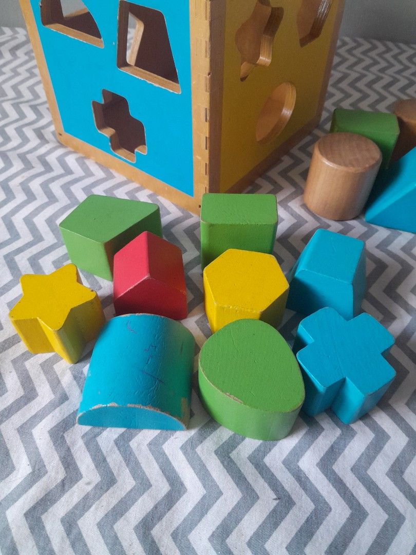 Wooden Shape Sorter (Category: Educational & Learning Toys) located in Pasig City. Submitted by three.babybears (Listing ID 1466588388, Image 2). Description: 3 shapes missing, replaced with shapes that somehow fit (pls check all photos).
