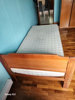 (Category: ) located in . Submitted by happyreader4 (Listing ID 1466704613, Image 1). Description: .