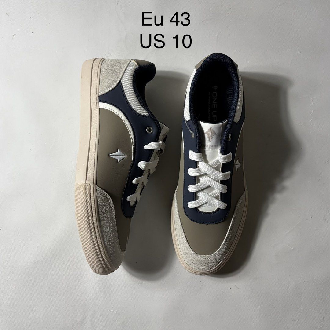 World balance casual shoes (Category: Casual Shoes) located in Baguio. Submitted by suffering (Listing ID 1466744769, Image 1). Description: Baguio location .